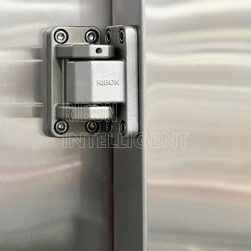 Vertical airflow smokehouse